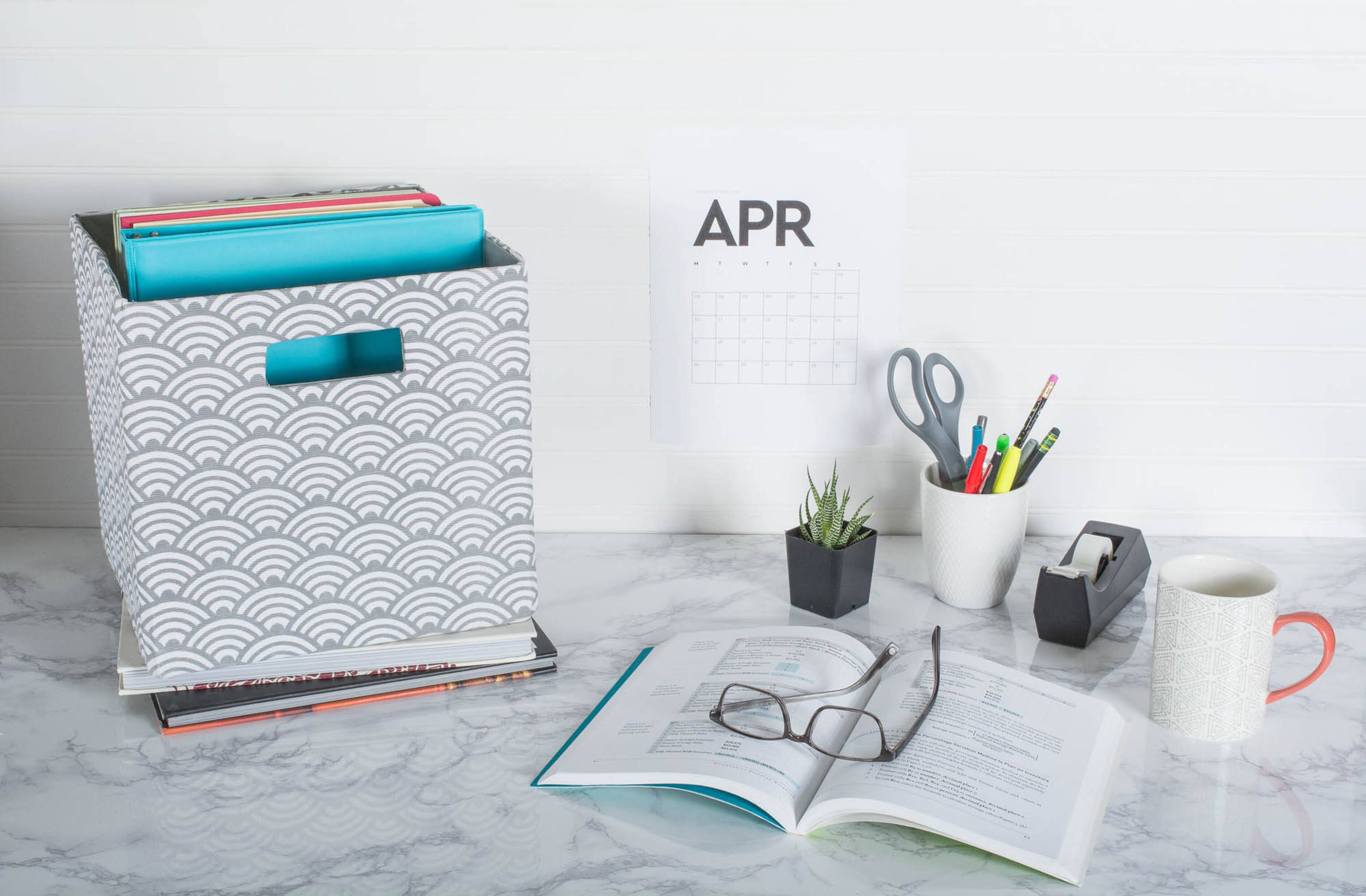 DII&#xAE; 11&#x22; Gray Waves Cube Storage Bin